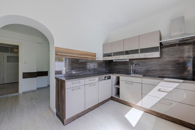 PHOTO-2025-09-18-10-56-12 32